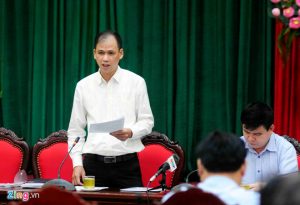Phó chủ tịch UBND quận Đống Đa (Hà Nội) Phan Hồng Việt thông tin với báo chí chiều 4/9.
